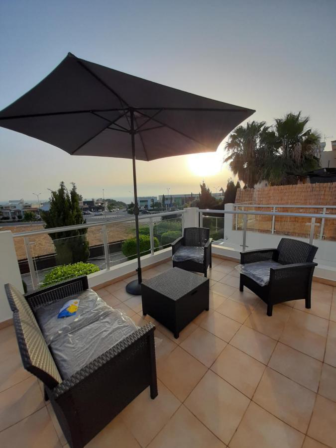 H&O Alina Sunset Apartment Paphos ภายนอก รูปภาพ