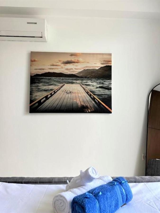 H&O Alina Sunset Apartment Paphos ภายนอก รูปภาพ