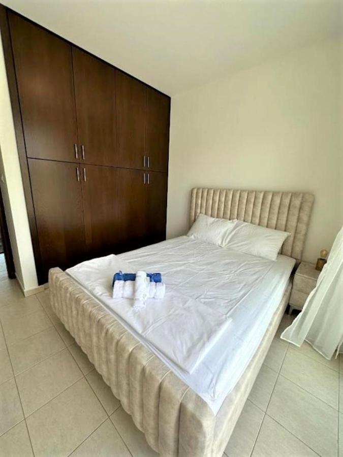 H&O Alina Sunset Apartment Paphos ภายนอก รูปภาพ