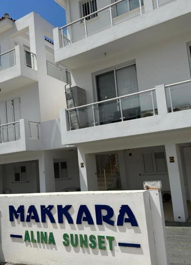 H&O Alina Sunset Apartment Paphos ภายนอก รูปภาพ